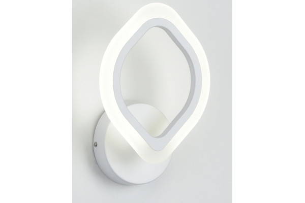 картинка Ruido 39207-1W, LED 16W (18*26*8) Бра