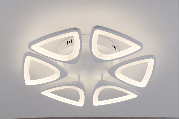 картинка Peligroso 39040-6, LED 120W (49*8) G Люстра
